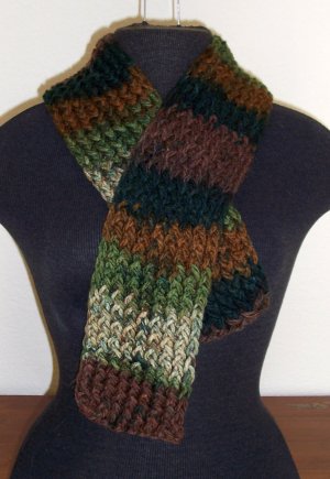 Men's dark camo muffler