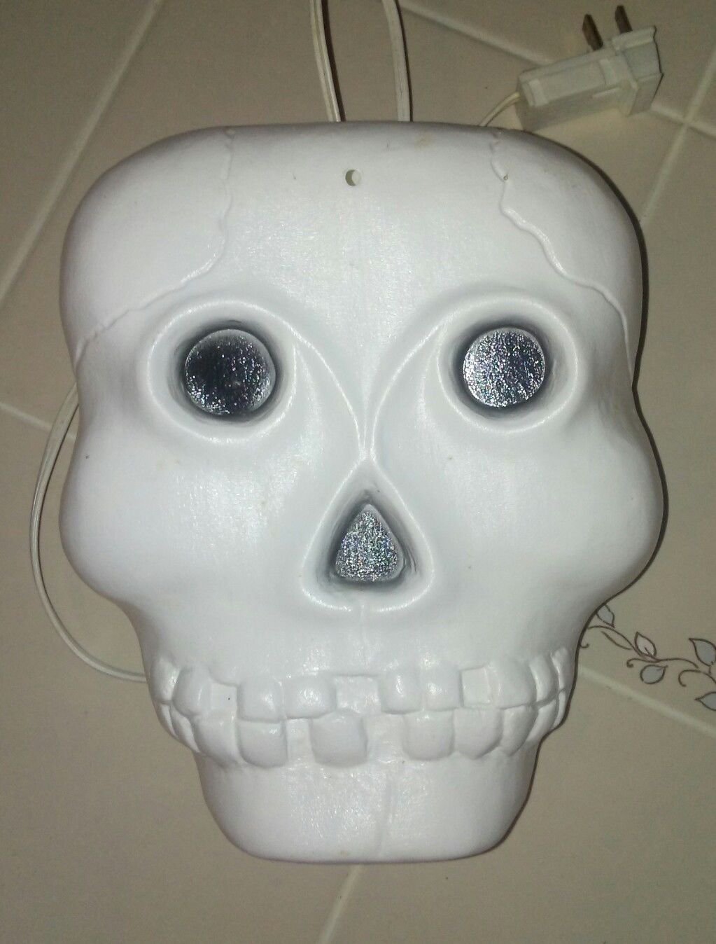 SCARY SKULL HALLOWEEN LIGHTED BLOW MOLD! Indoor/outdoor! Rare!