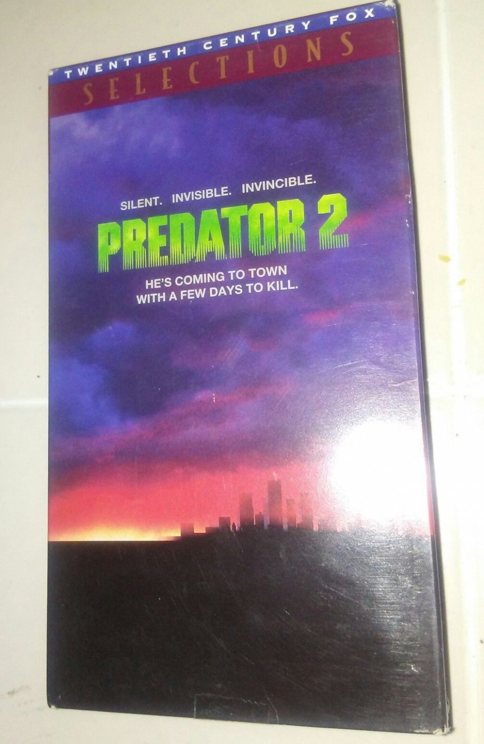 PREDETOR 2 ON VHS!! Excellent Condition!