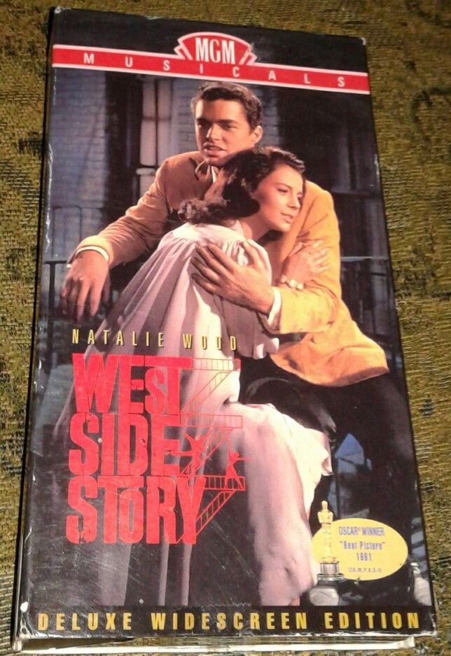 MGM musical West Side Story Widescreen VHS Natalie Wood