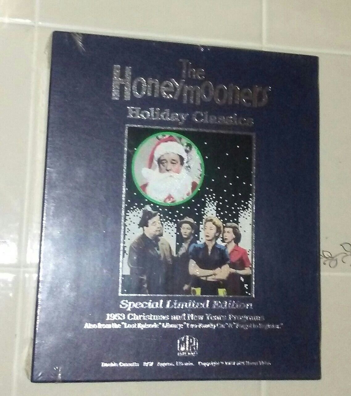 "The Honeymooners" Holiday Classics Special Limited Edition VHS Box Set New!!
