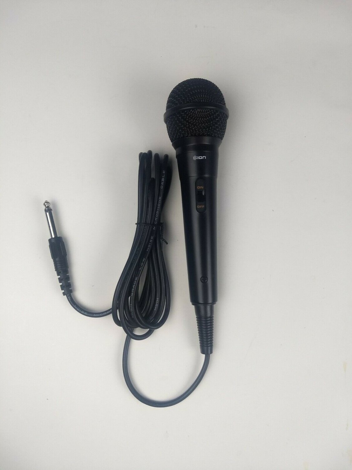 New ION Tailgater Handheld Speaker Wired Microphone Mic Black with On