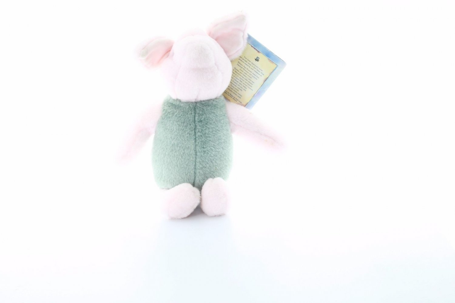 Winnie the Pooh Walt Disney World Store plushie Gund piglet dirty ear 12"