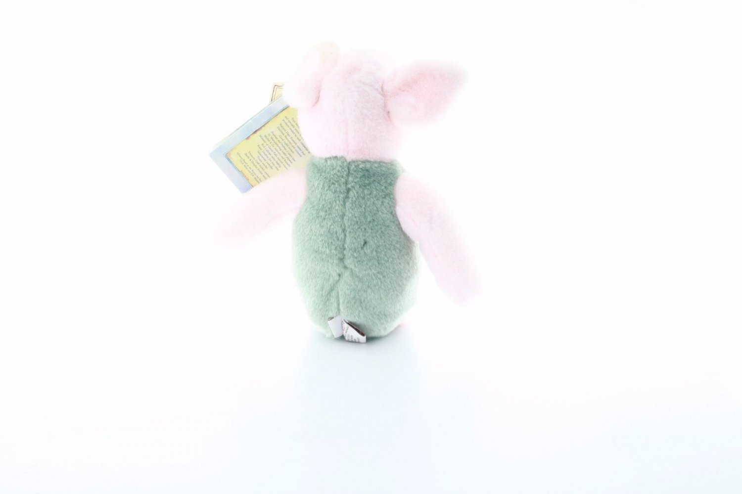 Winnie the Pooh Walt Disney World Store plushie Gund piglet dirty ear 12"