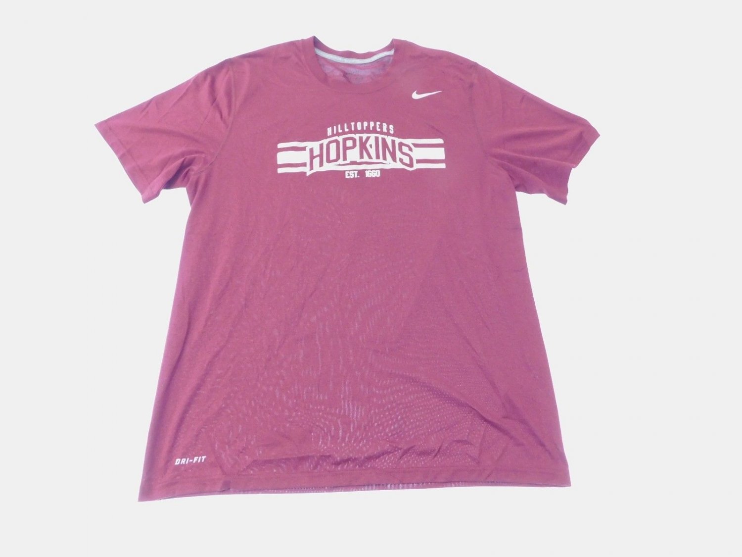 mens burgundy nike t shirt