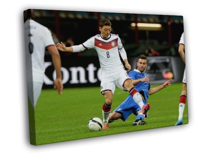 Mesut Ozil Sliding Tackle Germany Soccer Football WALL  20x16 inch FRAMED CANVAS PRINT