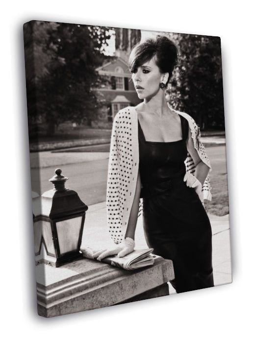Jennifer Love Hewitt Retro BW Actress  20x16 inch FRAMED CANVAS WALL PRINT