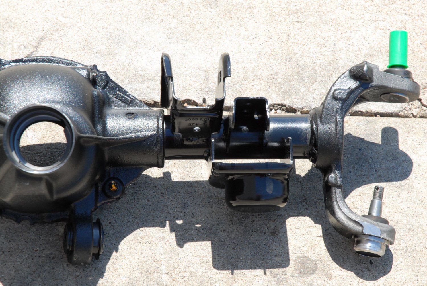 Wrangler JK Front Axle Housing 68004069ab OEM Mopar New Dana 186mm 0712