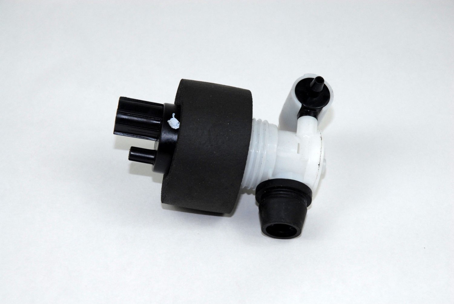 Pt Cruiser Windshield Washer Pump 5093412AA OEM Mopar New 02 10