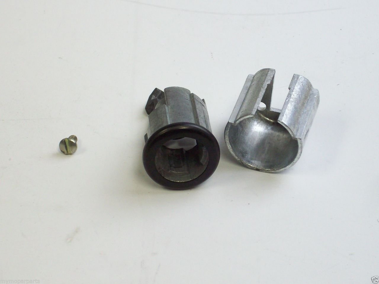 Jeep CHRYSLER OEM 9195 Wrangler CenterConsoleLock Housing 4741954 OEM