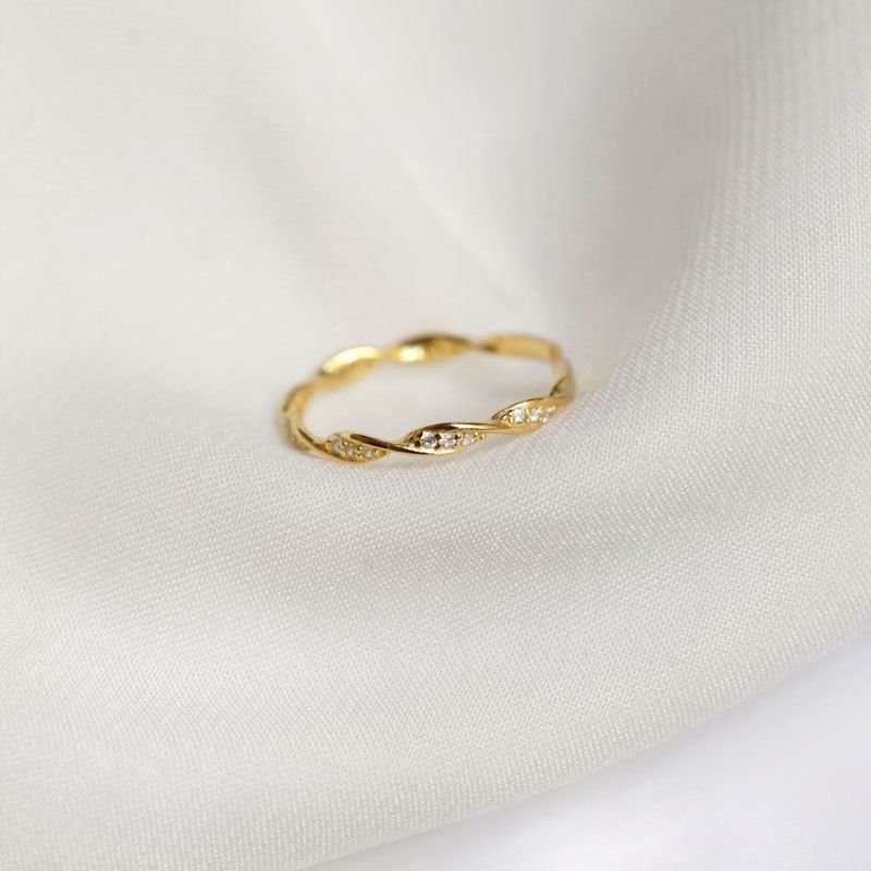 Minimalism Cubic Zirconia Twisted Wave 925 Sterling Silver Adjustable Ring