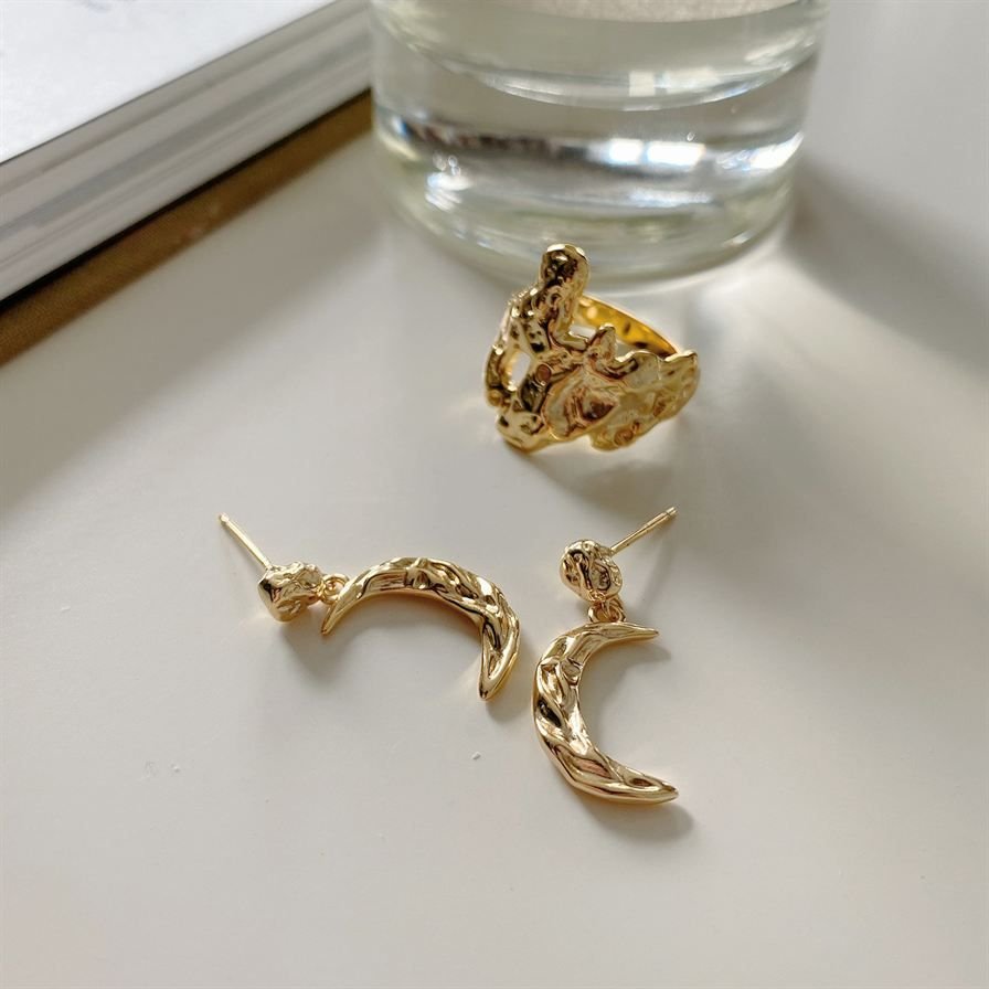 Crescent Moon 925 Sterling Silver Dangling Earrings
