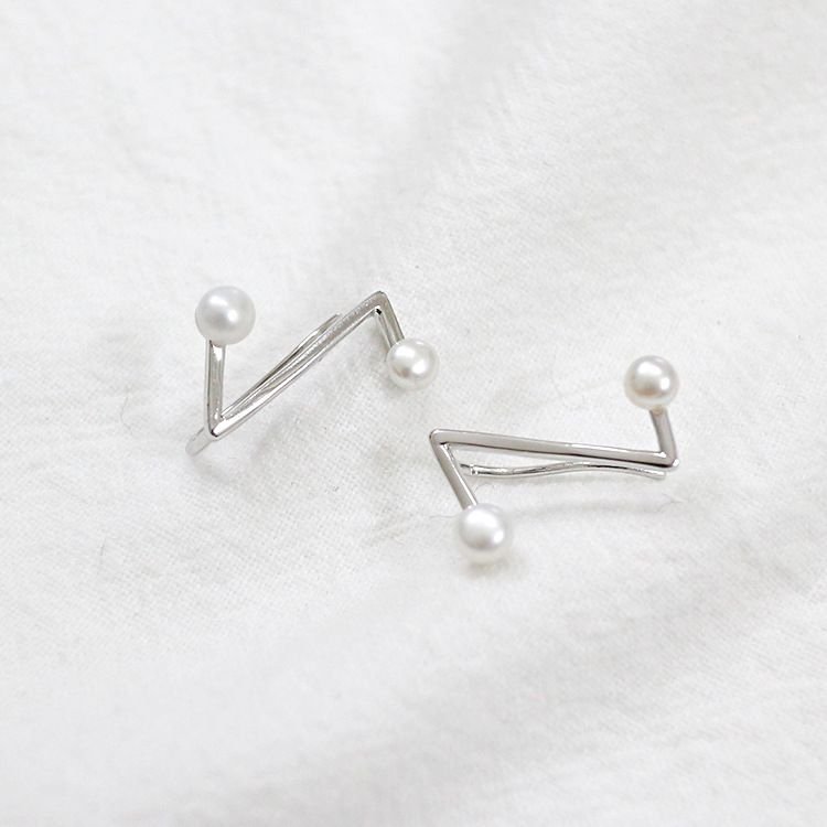 Simple Z Shape Natural Pearl 925 Silver Hoop Earrings
