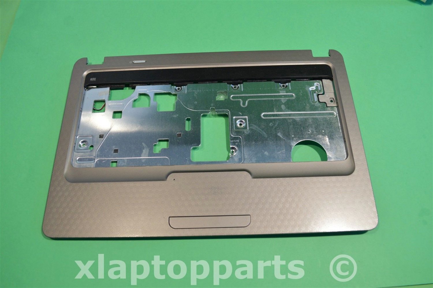 HP G42 PALMREST WITH TOUCHPAD, SPEAKERS 3SAX2TATP70