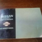 NISSAN TRUCK/PATHFINDER - 1992 - OWNER'S MANUAL