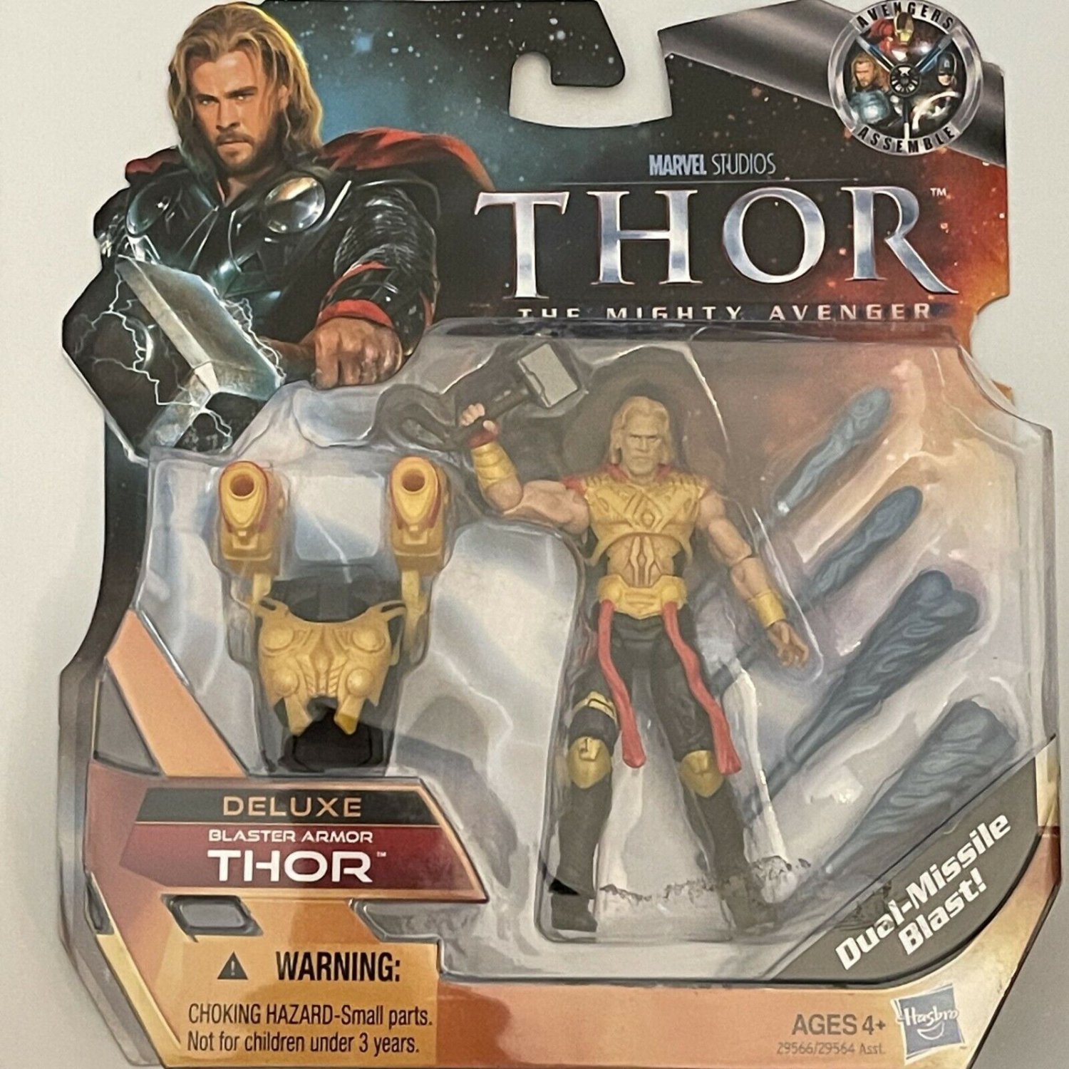 Hasbro 2011 Thor Deluxe Blaster Armor Thor Dual-Missle Action Figure