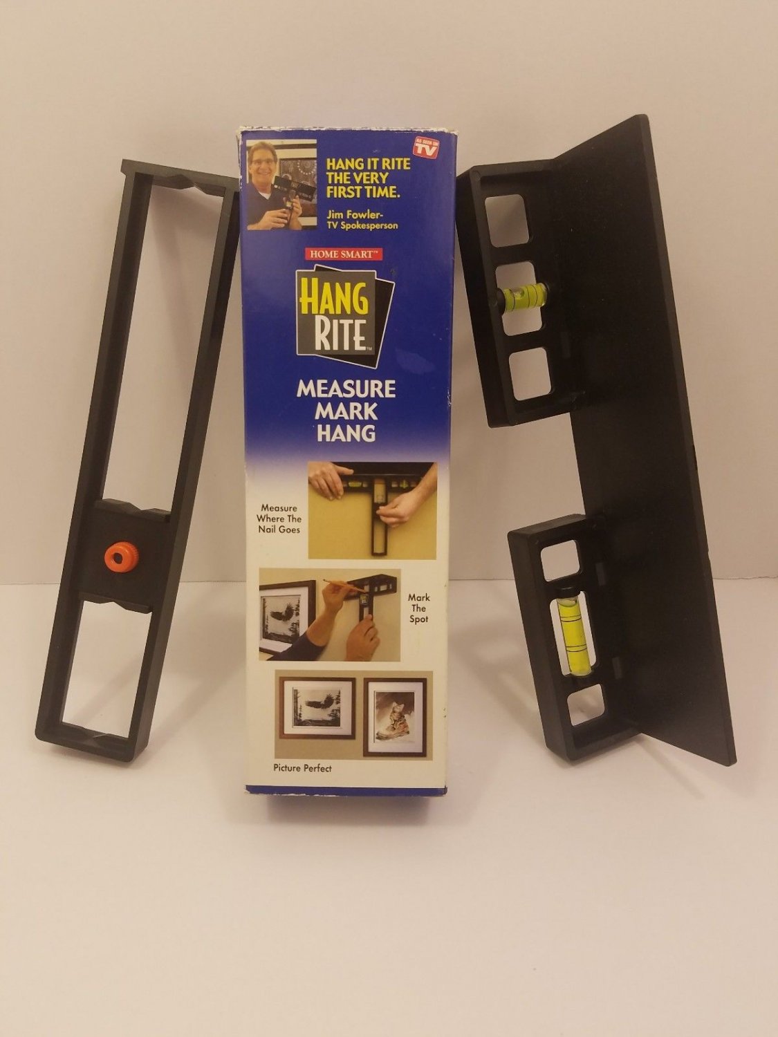 Hang Rite. Measure, Mark, Hang. wall decor hanging tool.