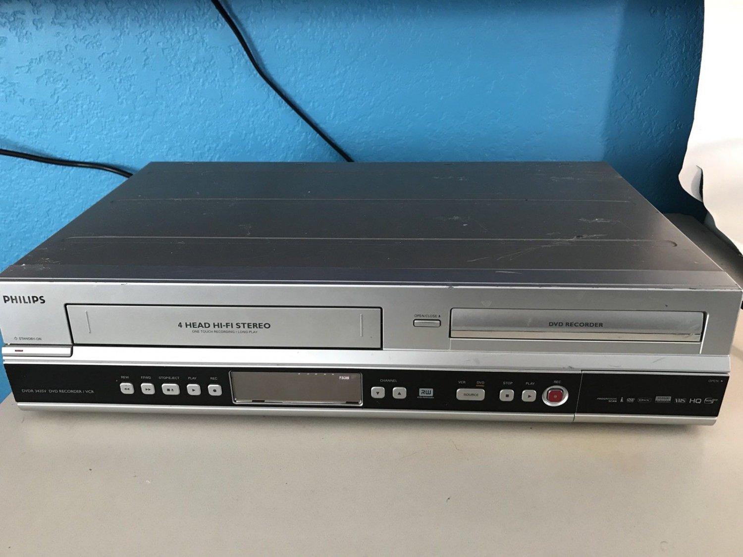 Philips DVD Recorder VCR Combo Player Model DVDR 3435V - No Remote - Tested