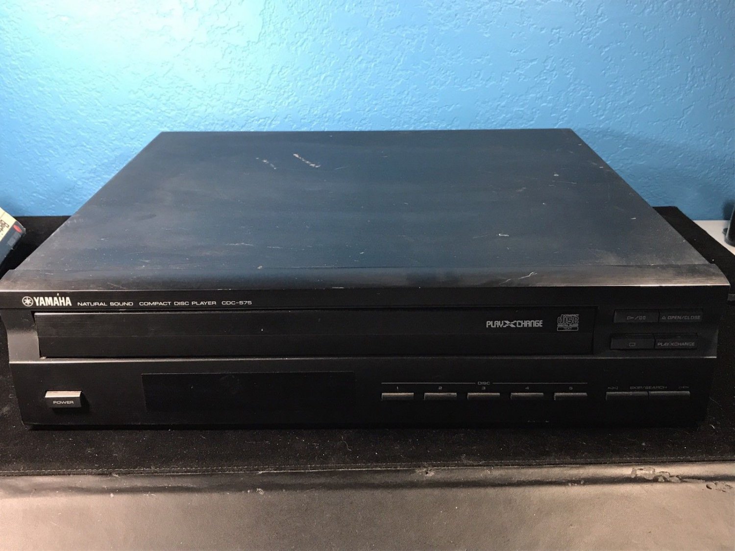 Yamaha CDC-575 5-disk CD Player/Changer, Tested - NO REMOTE