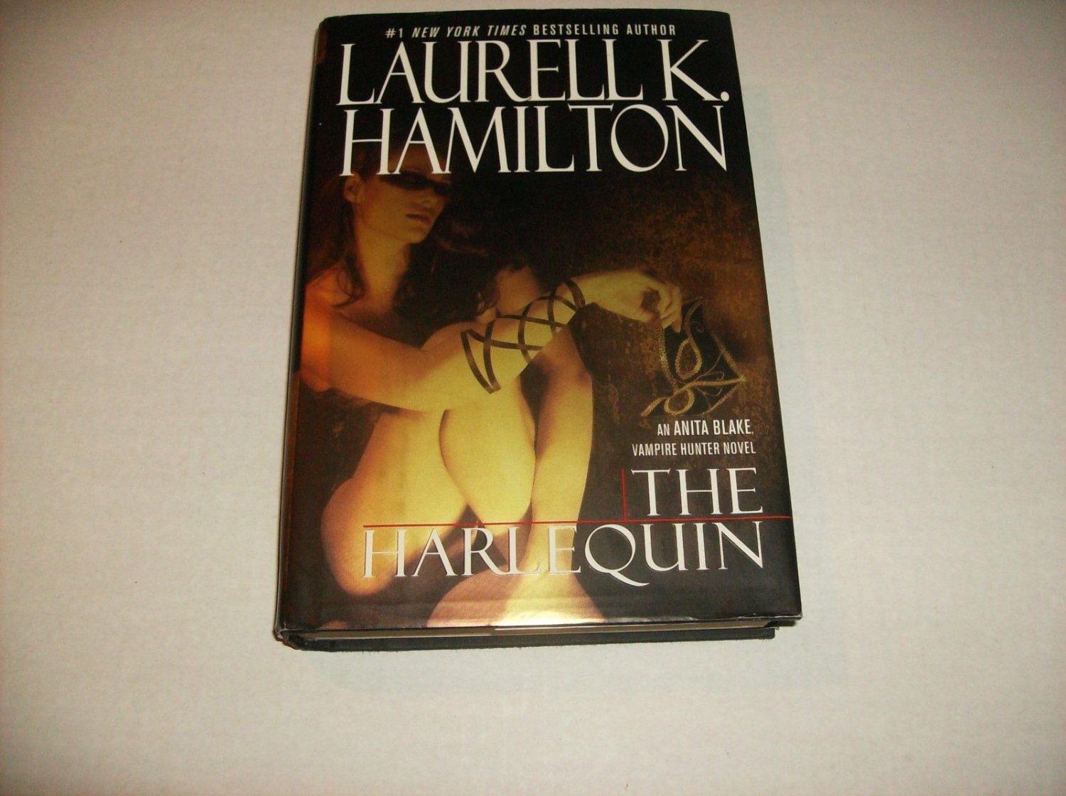 Anita Blake, Vampire Hunter: The Harlequin 15 by Laurell K. Hamilton (2007, Hard