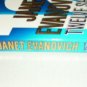 Stephanie Plum Novels: Twelve Sharp 12 by Janet Evanovich (2007, Paperback)