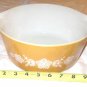 VINTAGE PYREX BUTTERFLY GOLD OVEN WEAR 475-B 2 1/2 QUART