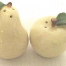 SALT&PEPPER SHAKERS APPLE/PEAR IVORY& GREEN