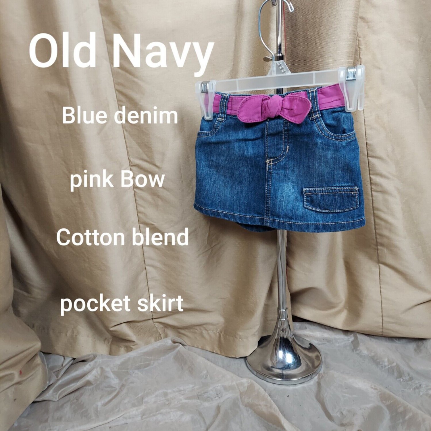 Old Navy Blue Denim Pink Bow Pocket Skirt Size 18-24 Mos.