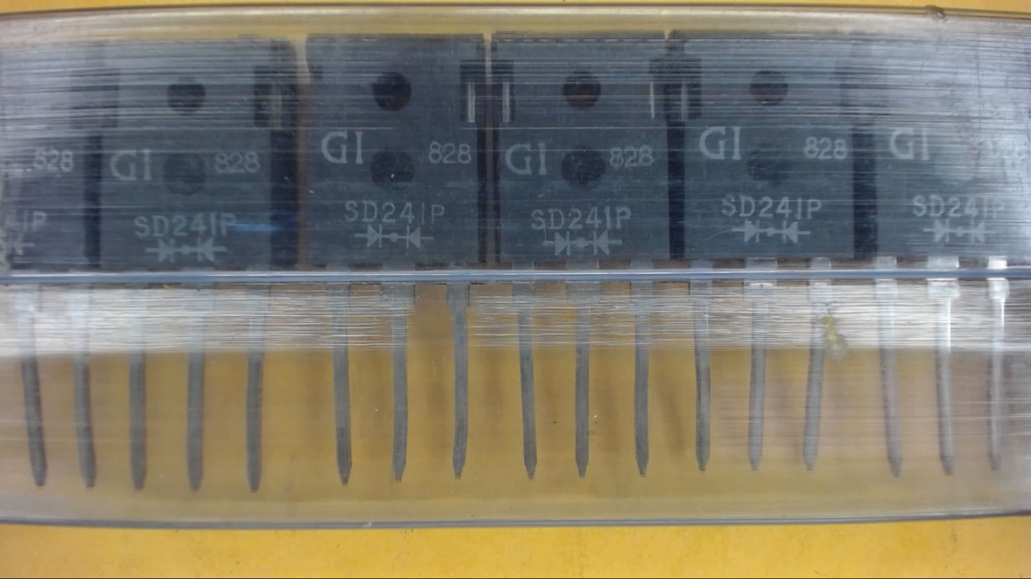 GI SD241P TO-247AD 45V 30A Schottky Diode New Lot Quantity-5