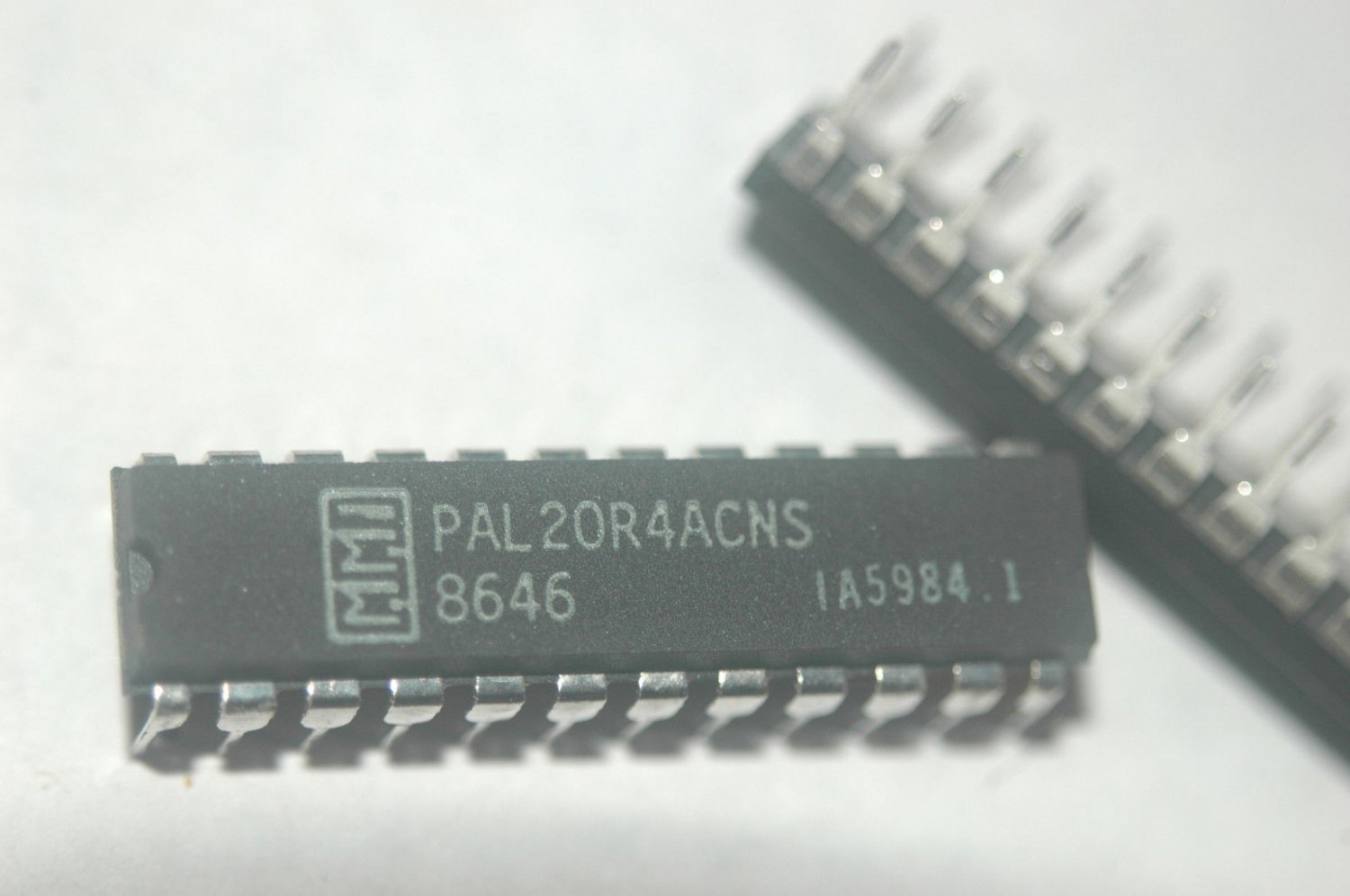 Микросхема пзу. Микросхема пзу. Микросхеме la4195. Кр1435уд2. Микросхема пзу 3.