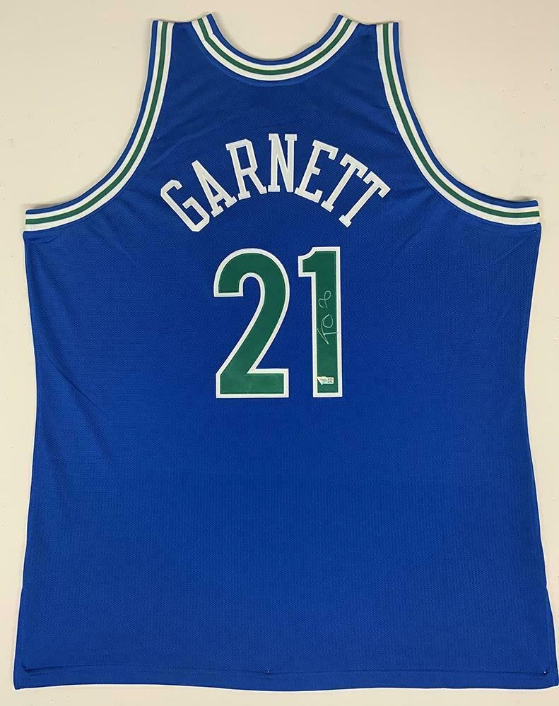 Kevin Garnett Autographed Signed Framed Minnesota Timberwolves Jersey ...