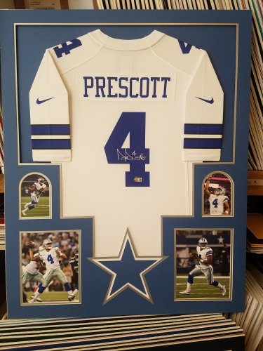 Dak Prescott Autographed Signed Framed Dallas Cowboys Jersey BECKETT