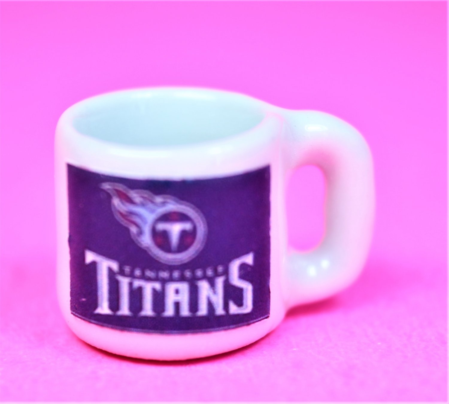 Dollhouse miniature size, 1/12" scale, replica sports Titans coffee mug