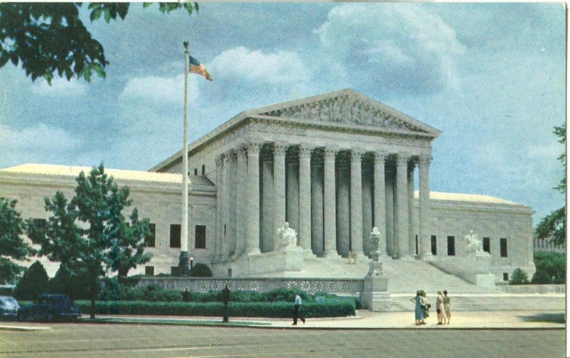 USA, Washington DC &acirc;�� The Supreme Court Building &acirc;�� 1950s unused Postcard