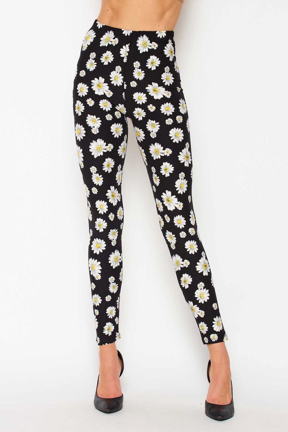 OS One Size Daisy Black Background New Mix Leggings Fits Sizes 2-10 NWT