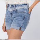 Judy Blue Two Tone Western Yoke Shorts Size LARGE NWT