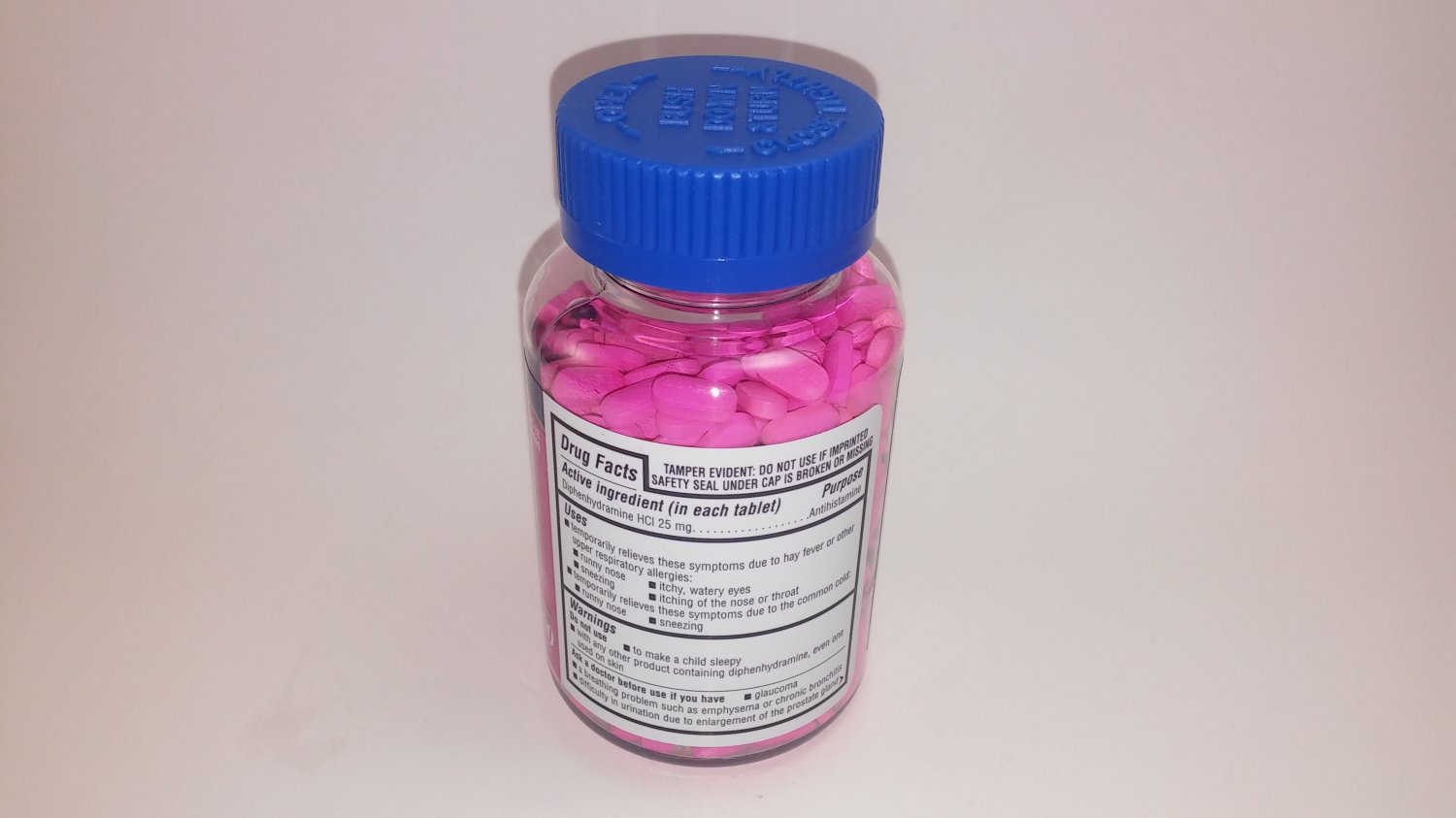 Kirkland Signature™ , antihistamine and allergy relief. 25mg ,600 MiniTabs