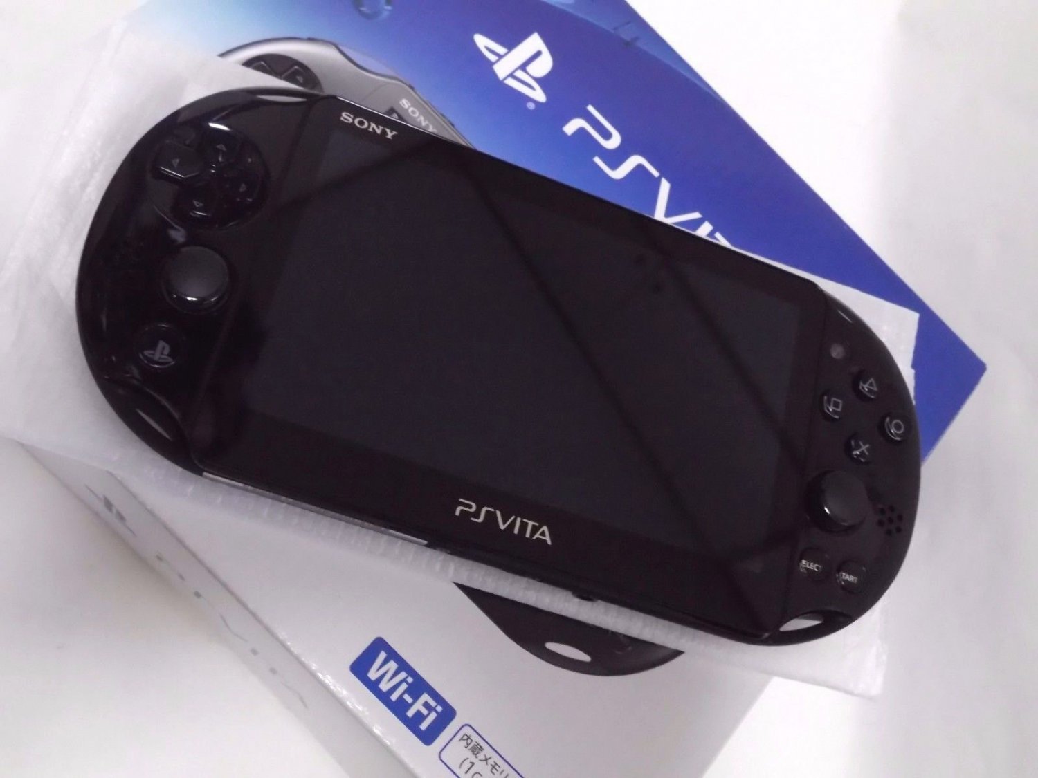 PlayStation Vita Wi-Fiモデル PCH-2000 ソフト2本 新作モデル icqn.de