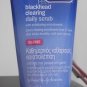 CLEAN & CLEAR BLACKHEAD CLEARING DAILY SCRUB OIL FREE - 150ML
