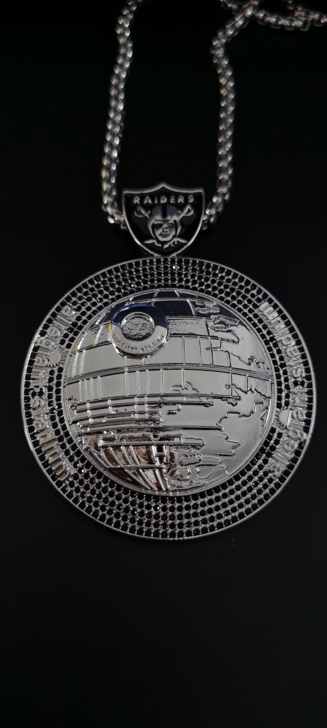 oakland raiders necklace