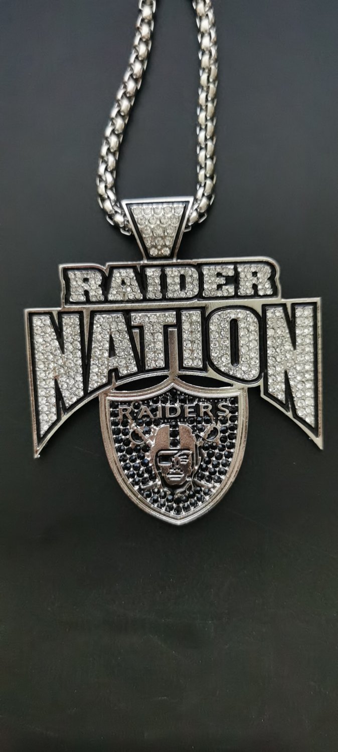 oakland raiders necklace