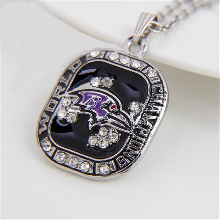 Green Bay Packers glad necklace