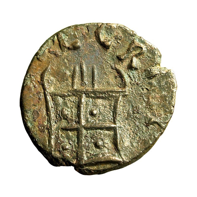 Roman Coin Divus Claudius II Gothicus AE16mm Radiate Bust / Altar 0425