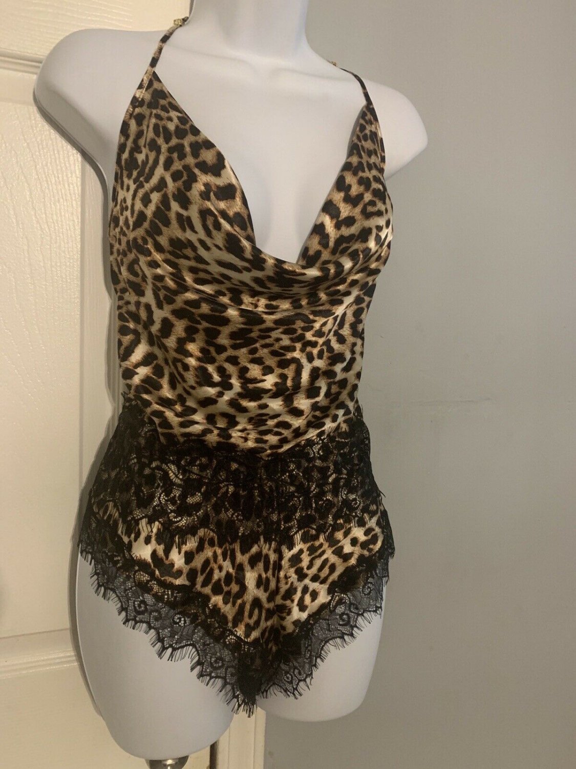 Pure Romance Lingerie WILD AT HEART cami short set