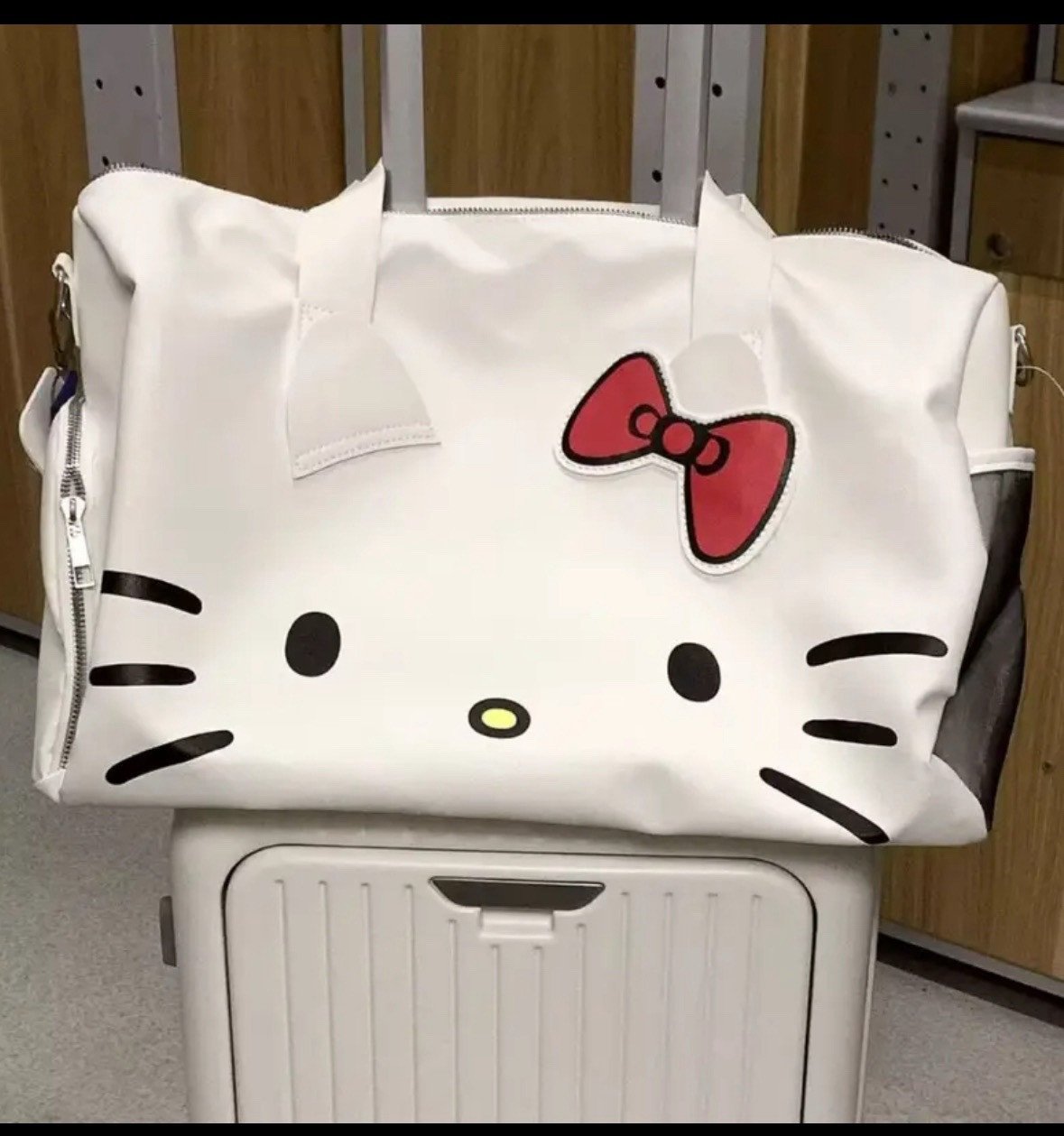 Pink Hello Kitty Large Capacity One Shoulder Bag Tote Bag Travel