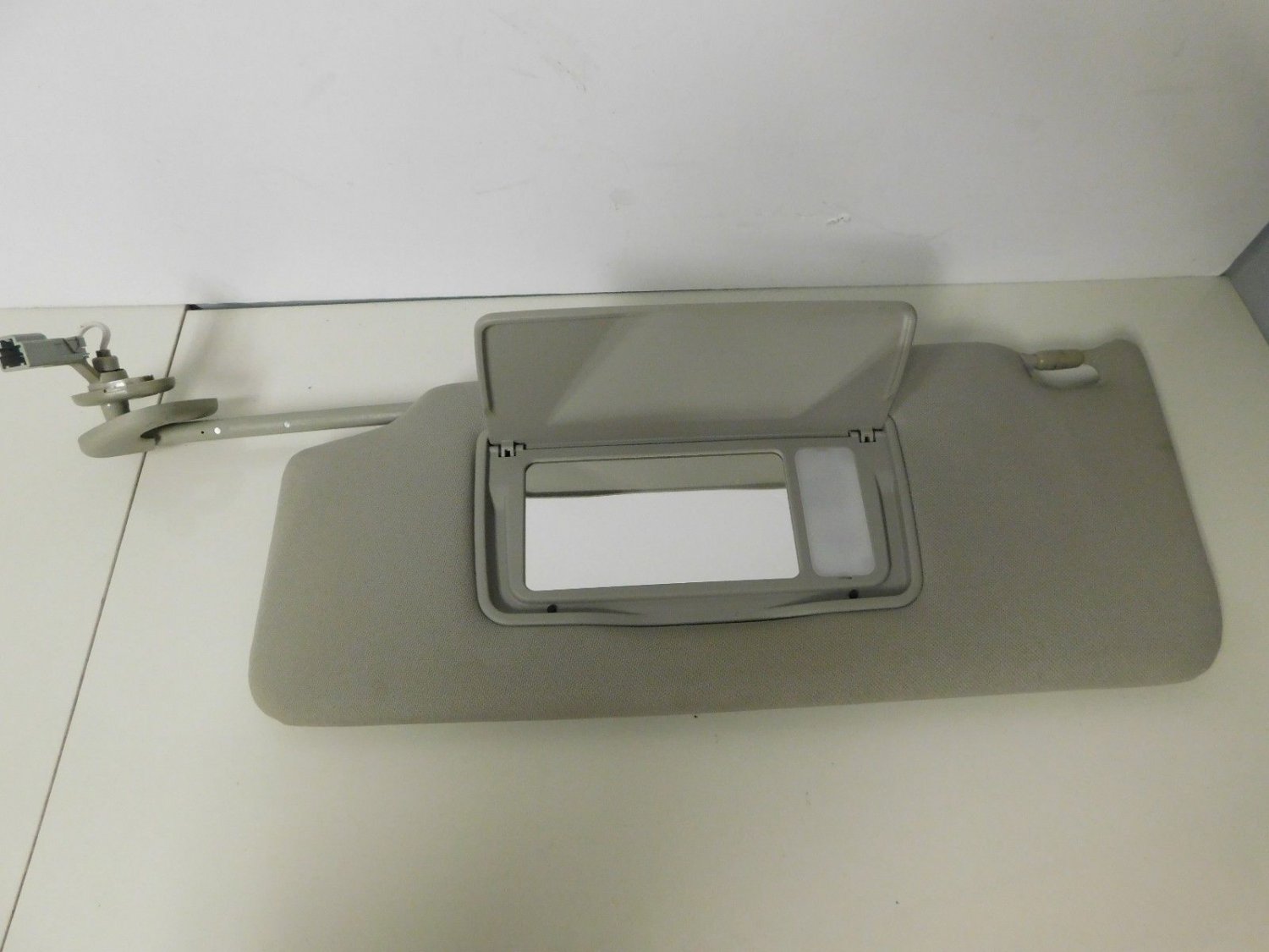 20072013 Acura MDX Drive Sunvisor Sun Visor Gray Illuminated OEM