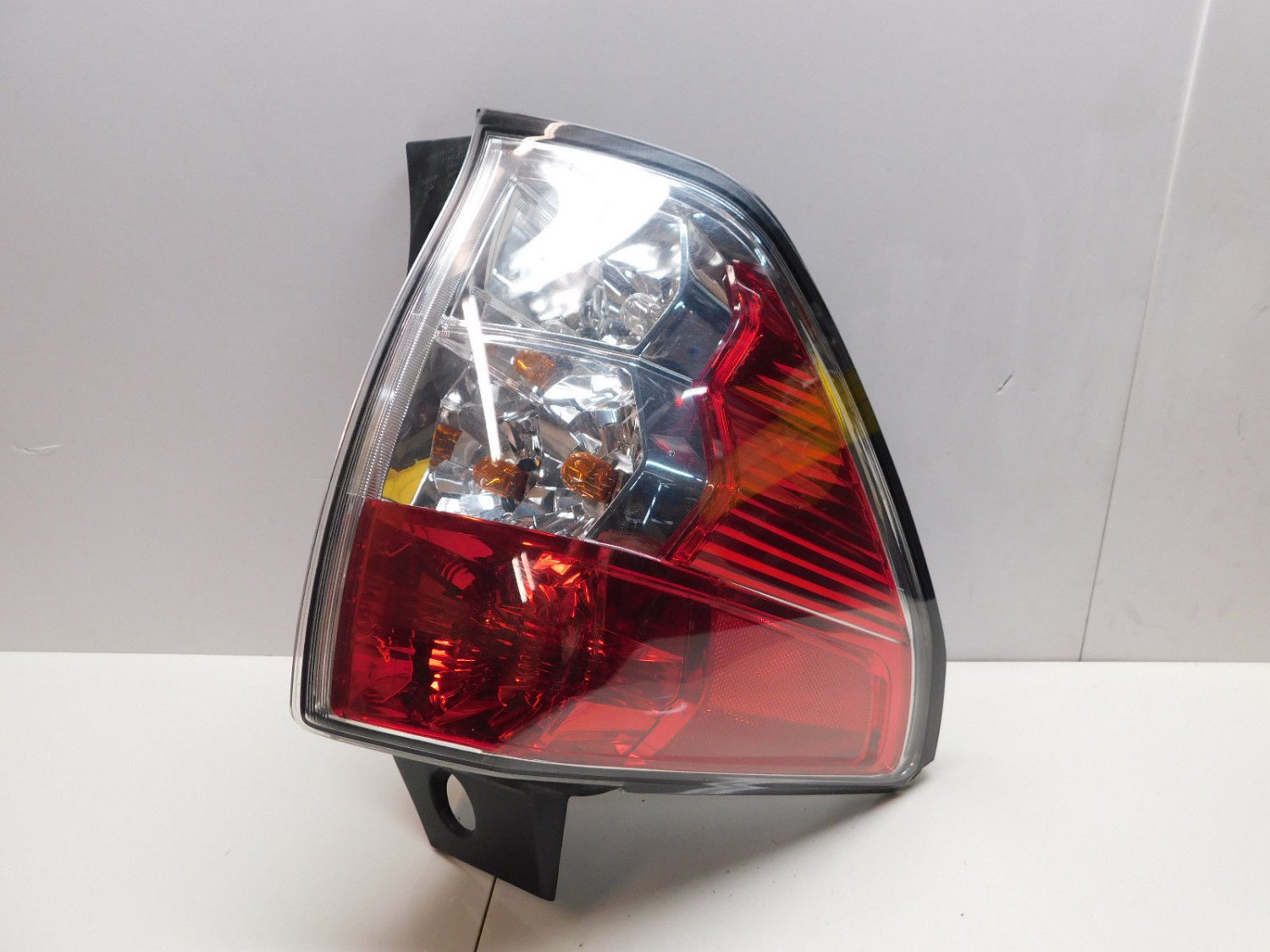 20092013 Subaru Forester Driver Taillight Tail Light Lamp OEM Q709