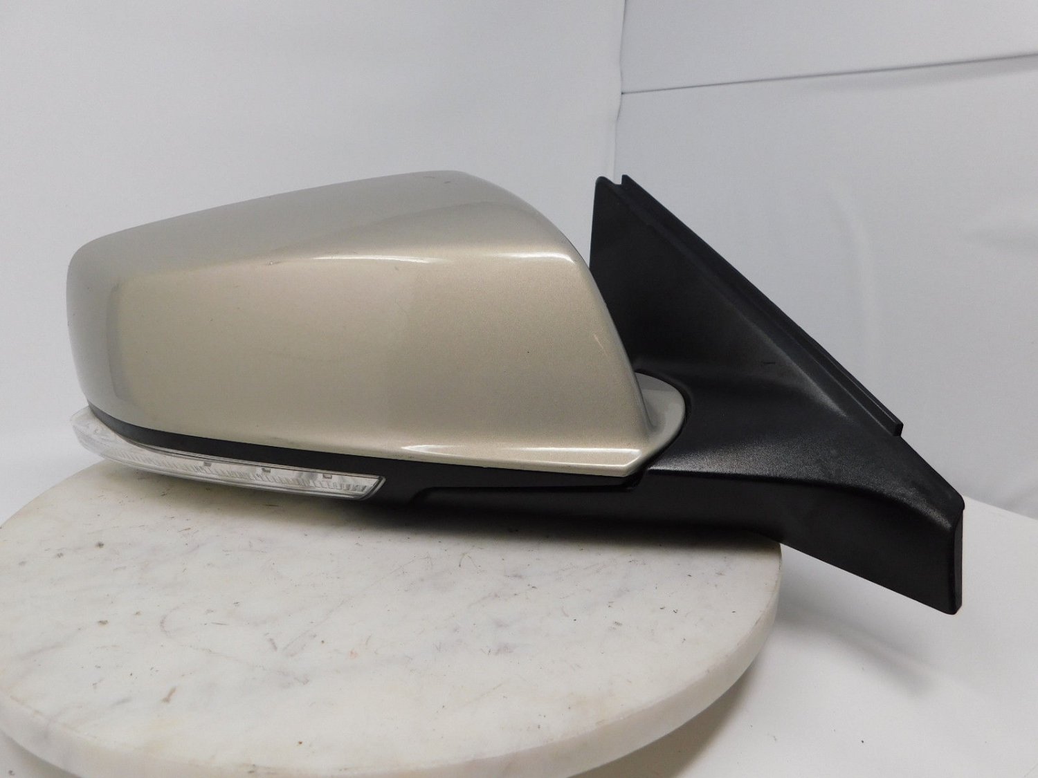 20112012 Buick Lacrosse Passenger Side Rear View Power Door Mirror OEM