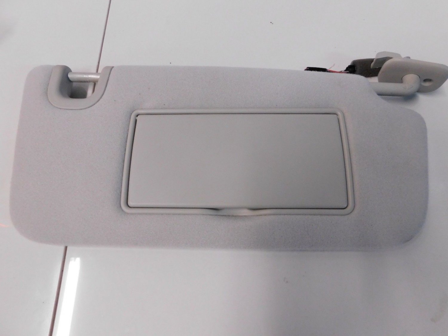 20092013 Mazda 6 Passenger Sun Visor Sunvisor Gray OEM