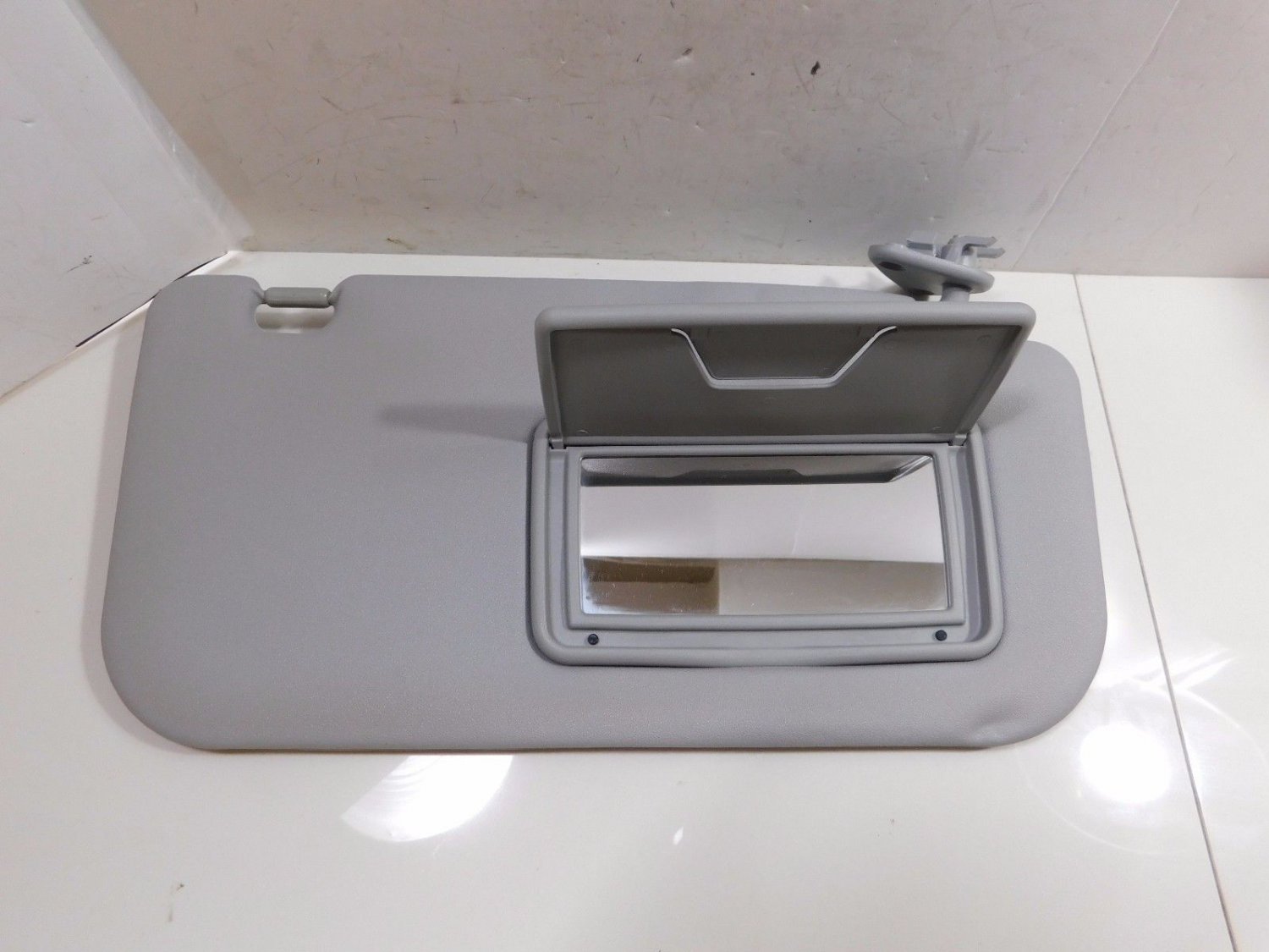 20092015 Mitsubishi Lancer Passenger Sun Visor Sunvisor Gray OEM N1113